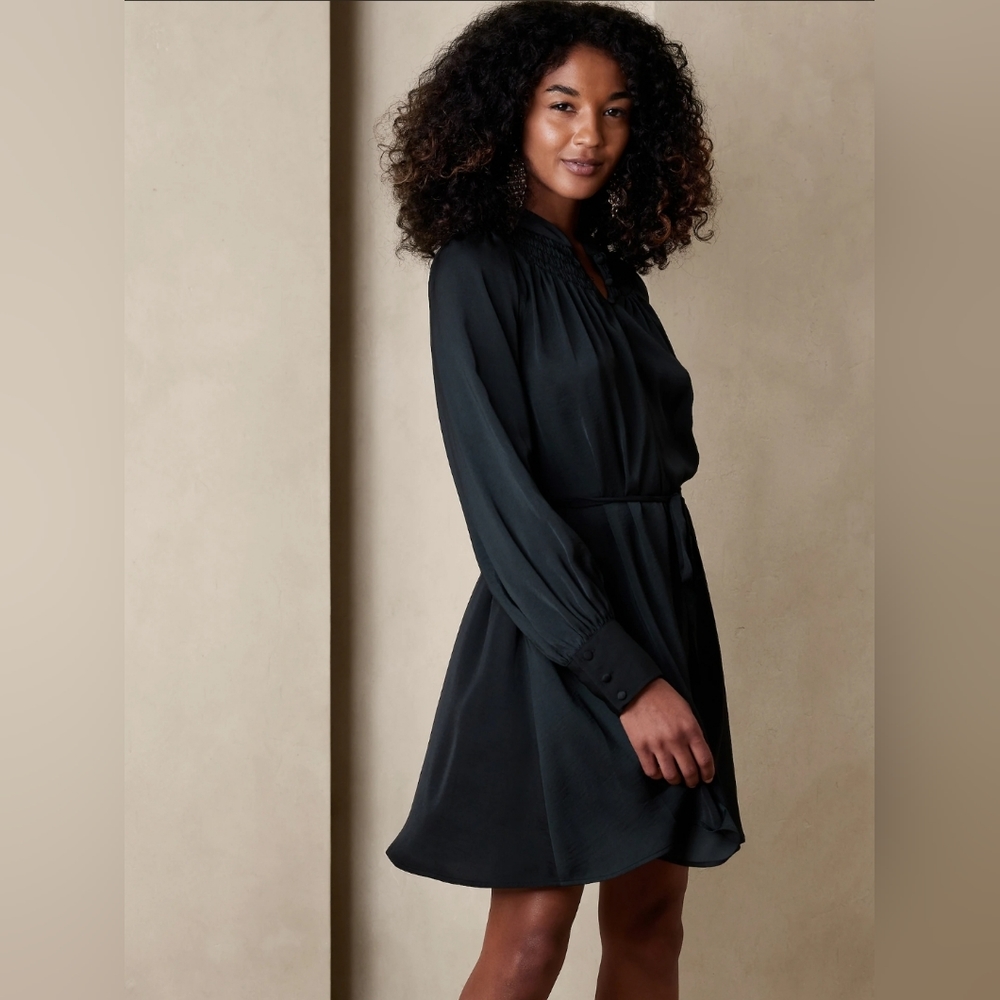 BANANA REPUBLIC SHIRRED-NECK MINI DRESS